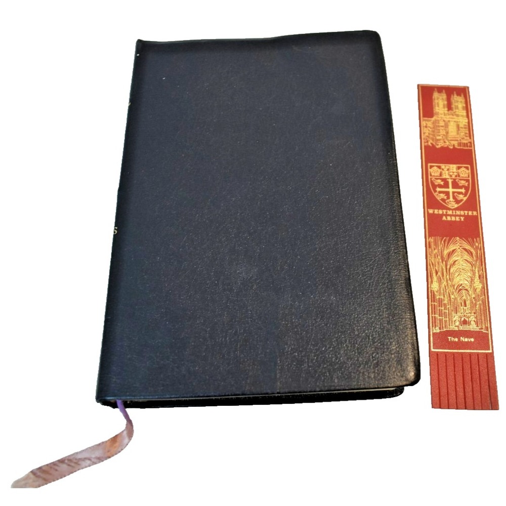 Naves Topical Bible A Digest of the Holy Scriptures Thumb Indexed 1962 w/ Marker